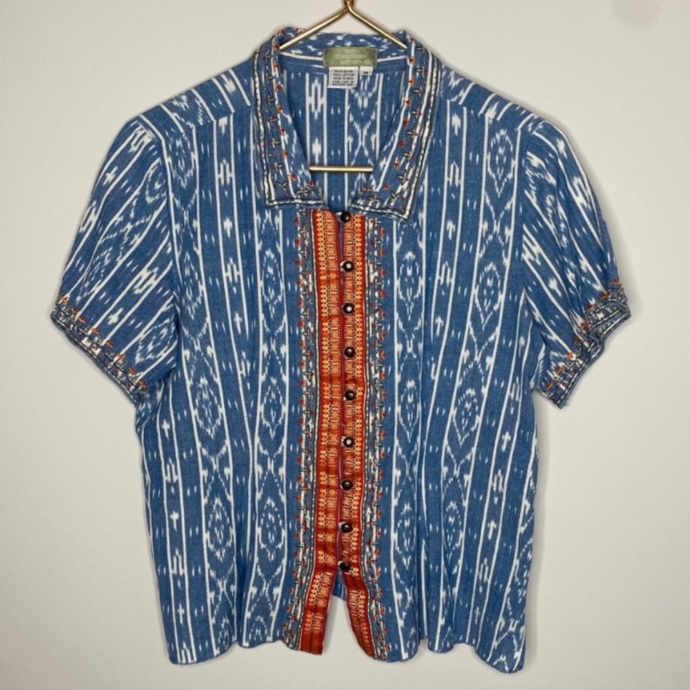 The Territory Ahead Patterned Button Down Collared Shirt